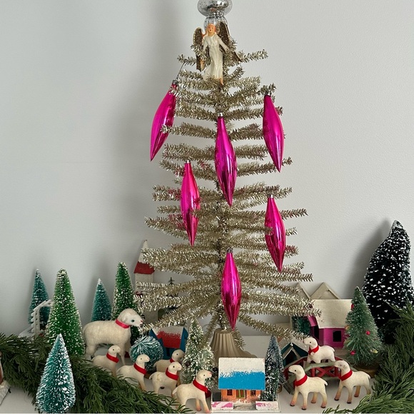 Pink Christmas Glass Ornaments Made in Poland - Picture 11 of 15